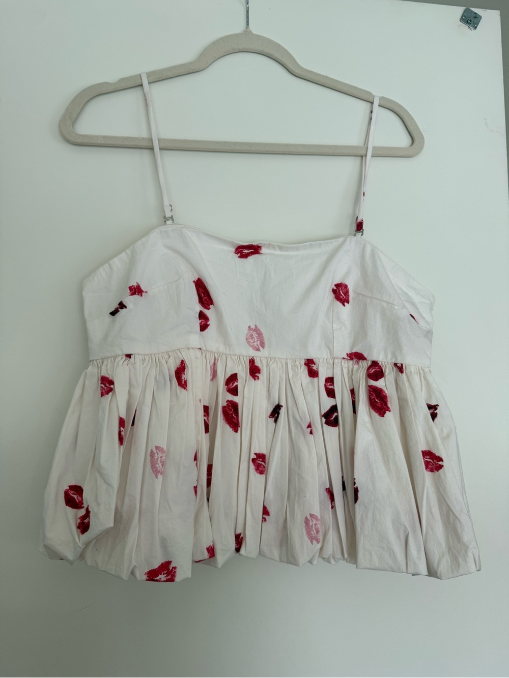 Anthropologie White Spaghetti-Strap Peplum Top with Red Lip Print